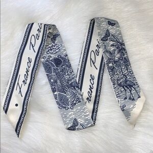 BLUE & Cream Flamingo 🦩 Scarf Twilly Bandeau Tie​​